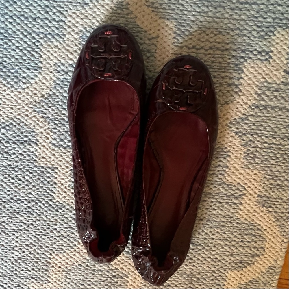 Tory Burch Maroon Red patent leather snake embossed